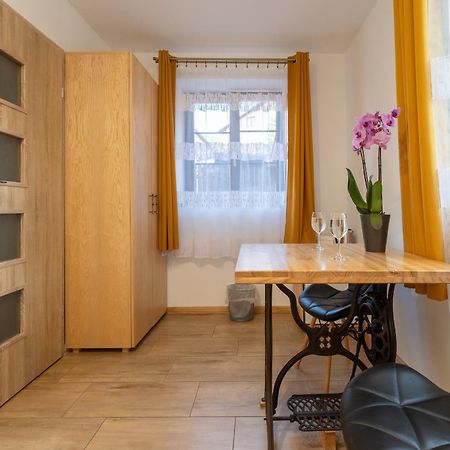 Dom Krawca - Pod Chojnikiem Apartment Jelenia Gora Exterior photo