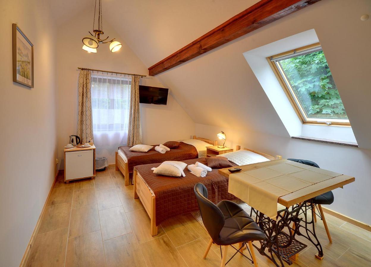 Dom Krawca - Pod Chojnikiem Apartment Jelenia Gora Exterior photo